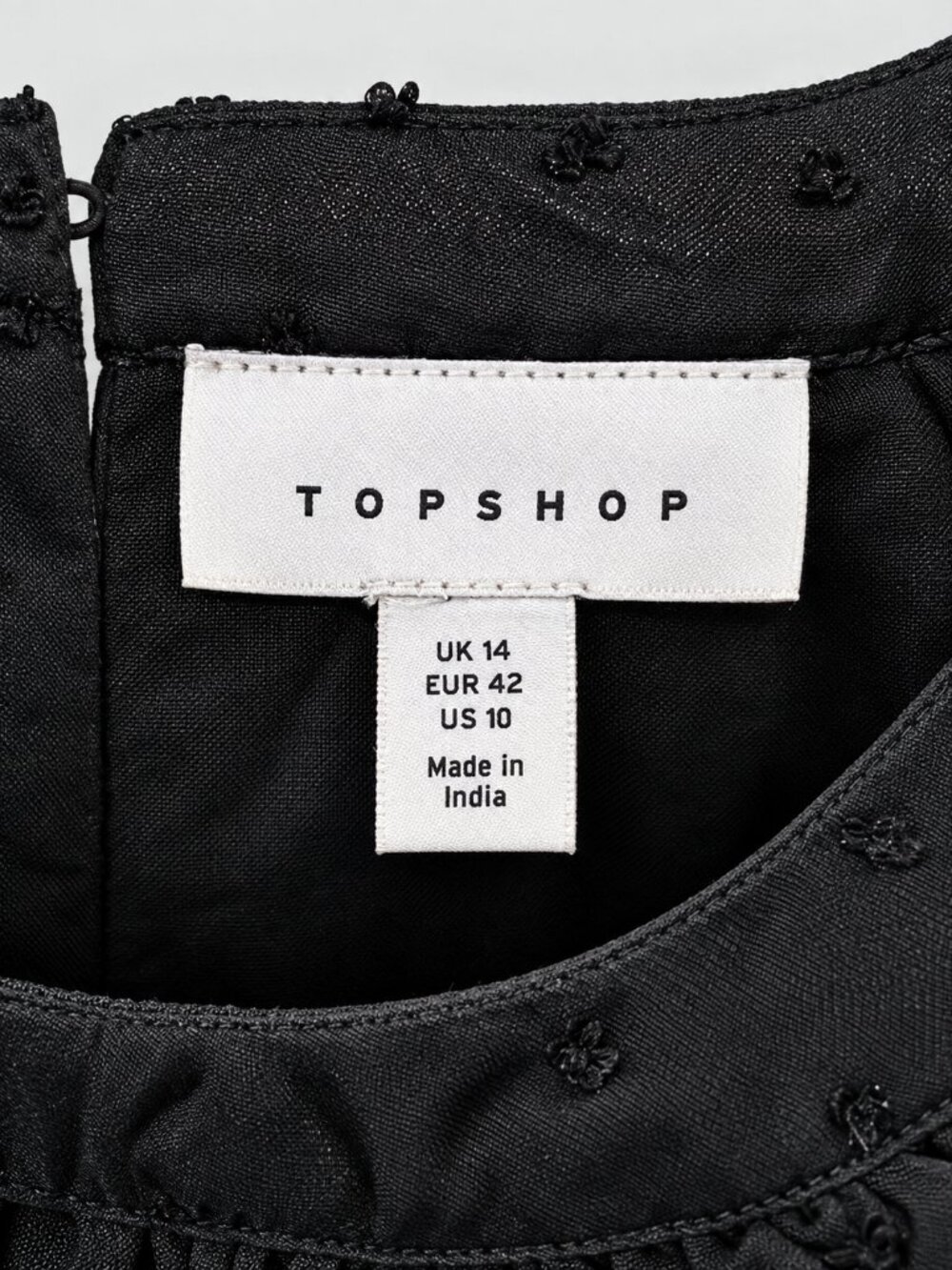 TOPSHOP Black Dobby Satin Shirred Waist Ruffle Sleeve Blouse US 10 NWOT - Picture 5 of 7